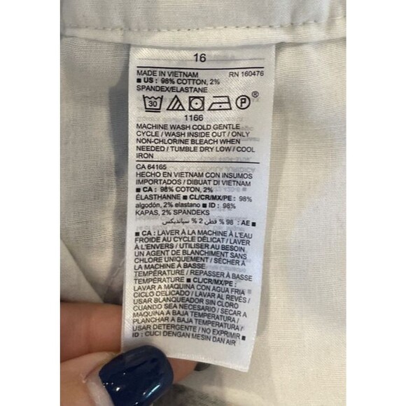 Old Navy Women’s Everyday Short Mid Rise Animal Print 16 Euc - Picture 3 of 4